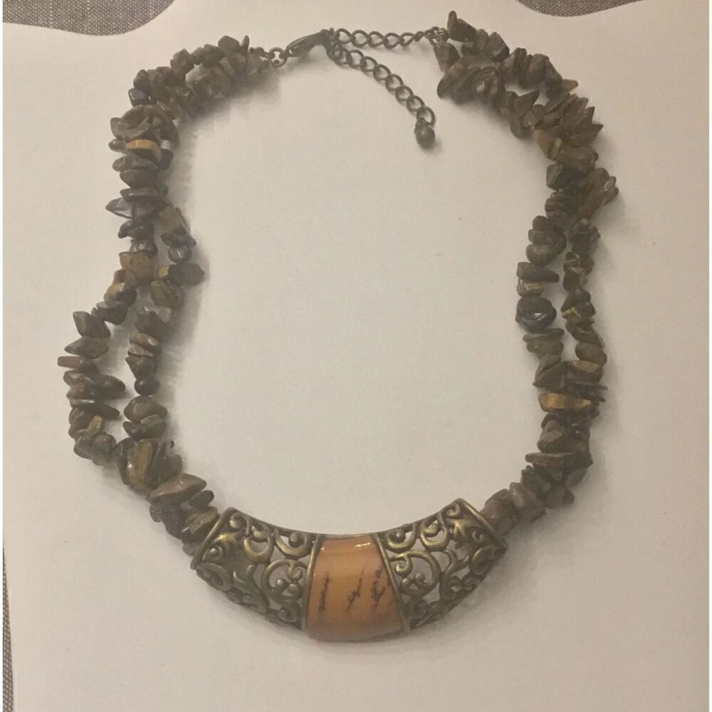Pretty Vintage Avon Tigers Eye Gemstone Bar Pendant Necklace